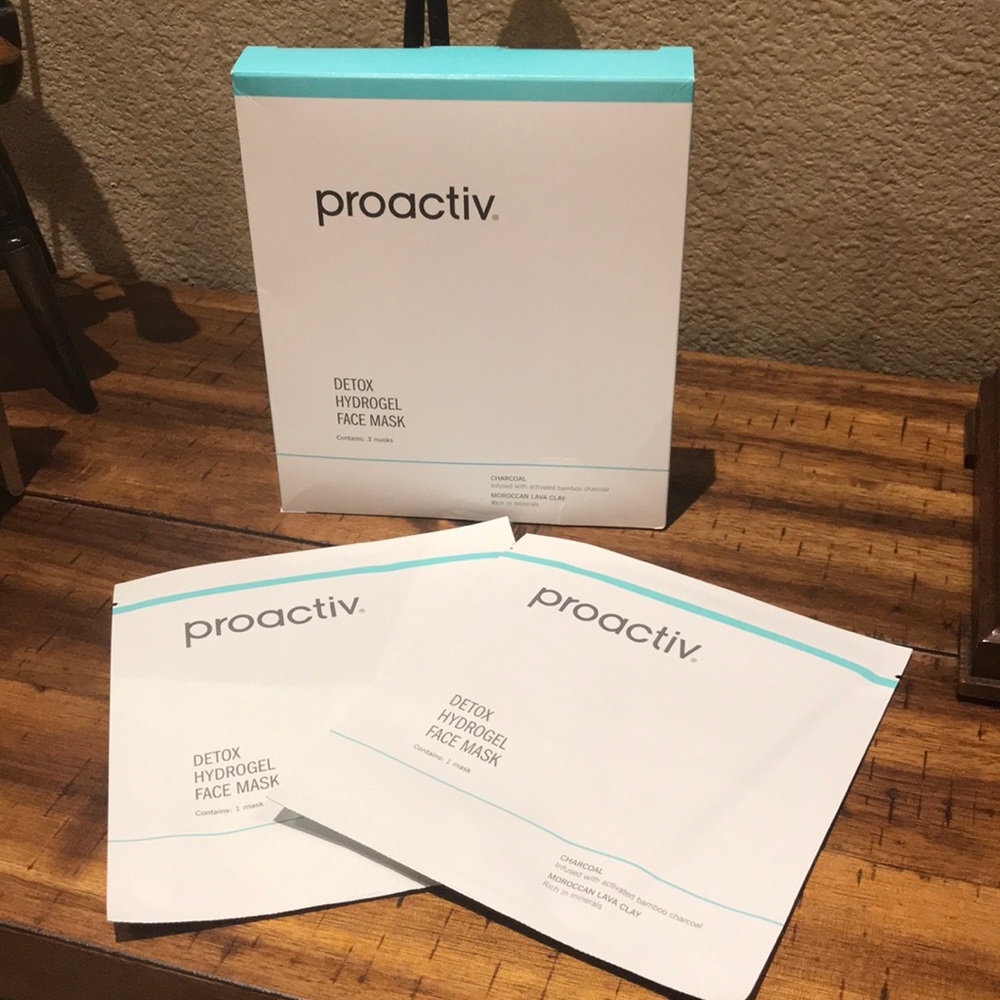 NEW! Proactiv Detox Hydrogel Face Mask